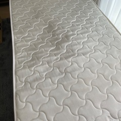 シングルベッドの画像