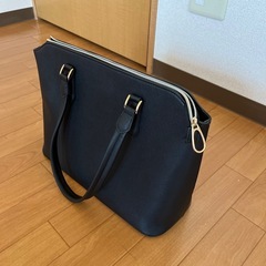 リクルートバックの画像