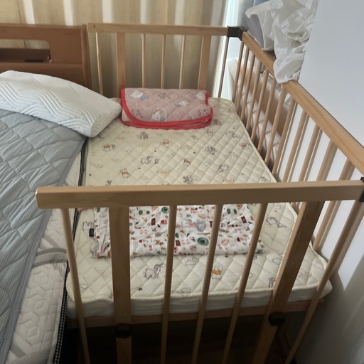 farska ベビーベッド