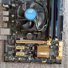 マザーボードの画像