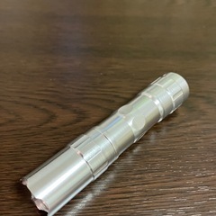 手のひらサイズミニ懐中電灯の画像