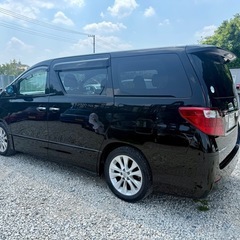 平成23年　トヨタアルファード　83,990km 車検８年／3月の画像