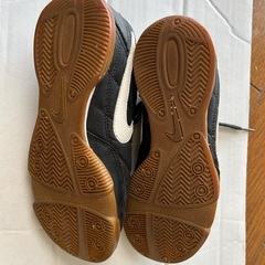 キッズ用NIKEスニーカー21.5cm 黒の画像