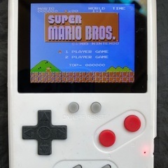 懐かしの昭和レトロなゲームが36種類楽しめるiPhoneケース (ゲームは出来ますがケースとしては使えません)の画像