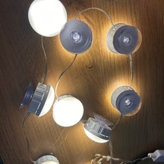 女優ライト　10個LED　吸盤式の画像