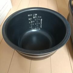 【1度のみ使用】ZOJIRUSHI ５合炊き炊飯器の画像