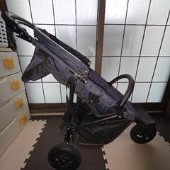 AIRBUGGY エアバギー ベビーカーの画像
