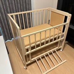 ベビーベッド　美品の画像