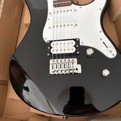 YAMAHA PACIFICA112V BLの画像