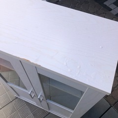 食器棚の画像
