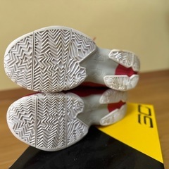 カリー 2.5 26.5cmの画像