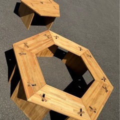 ヘキサテーブル キャンプテーブル 組み立ての画像