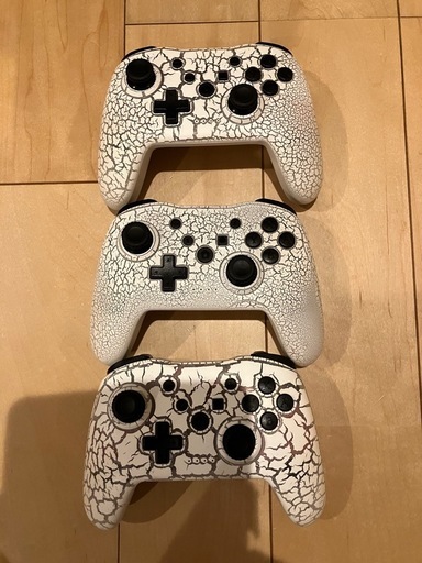 ③Switchﾌﾟﾛｺﾝ【中古美品3個 】