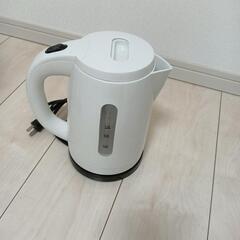 ニトリのケトル　数回湯沸かし使用の画像