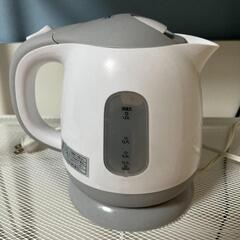 【取りに来てくださる方優遇】電気ケトル　白の画像