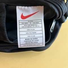 NIKEショルダーバッグの画像