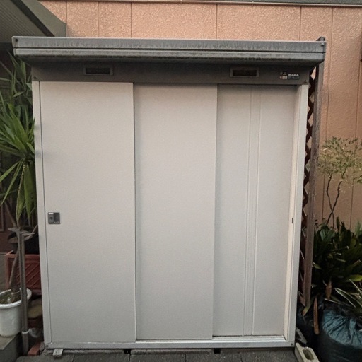 イナバ INABA 物置 MBX スチール 鍵なし W187×D115×H206cm ※解体済み ※直接引き取り限定 ※足立区柳原