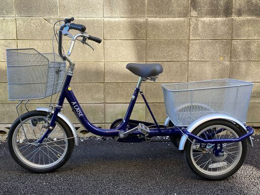 【試乗程度ほぼ新品！】三輪自転車　大人用　シニア　三輪車　カインズ