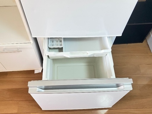 HIsense冷蔵庫 282L