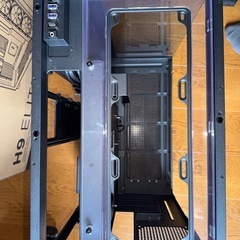 NZXT H9 Elite 2層構造 ミドルタワー PCケース 強化ガラスモデル Black の画像