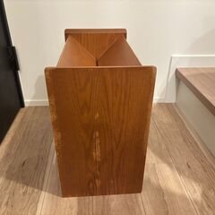 サイドテーブル　フランネルソファBOOKの画像