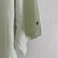 トミーヒルフィガーTシャツの画像