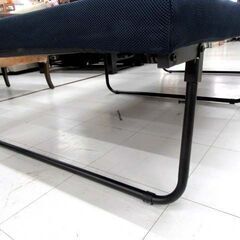 折りたたみベッド シングル 幅97×奥行201×高さ44.5cm メッシュ ネイビー 寝具 家具 来客 簡易ベッド 苫小牧西店 の画像