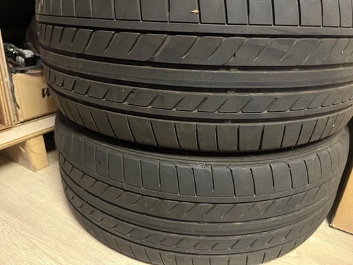 夏タイヤ　215/45/R17 グッドイヤー　22年製