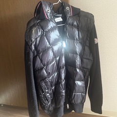 monclerダウンニットの画像