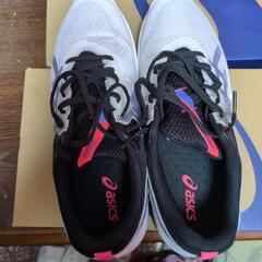 ASICS　男子バレーボールシューズの画像