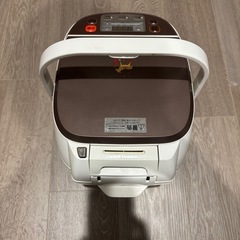 炊飯器の画像