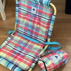 ロゴスの座椅子と小物入れの画像