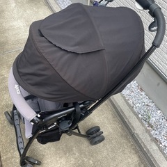 ベビーカー　apricaの画像