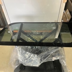 トヨタ　ハイエース　小窓無　右側スライドガラス　サイドガラス(クォーターガラス)の画像