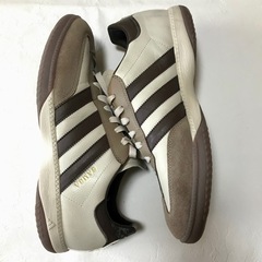 adidas/SAMBAの画像