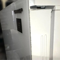 SHARP/冷凍冷蔵庫/152L/2022年製/つけかえどっちもドアの画像