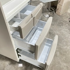 💥激安💥🏅安心保証🏅PANASONIC 5ドア冷蔵庫　容量426L NR-E437T-N 2013年の画像