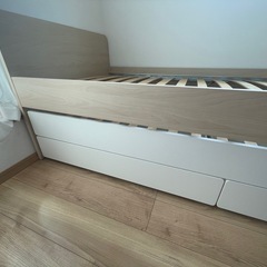 IKEA  スレクト　ベット
の画像