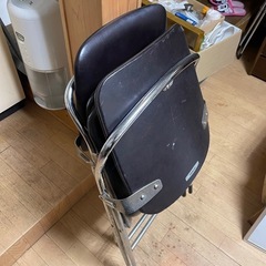 折りたたみ イス  6脚の画像