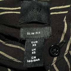 H&M スリムフィット スタンドカラーシャツ ストライプ長袖シャツ メンズの画像