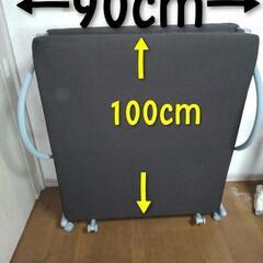 折りたたみベッドあげますの画像
