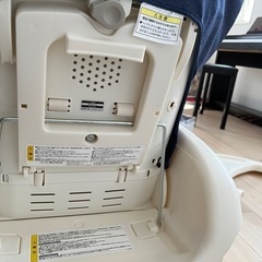 「定価の半額以下」コンビ　ハイローチェアー　ネムリア
の画像