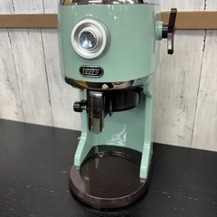 【ほぼ未使用】
TOFFY 電動かき氷機の画像