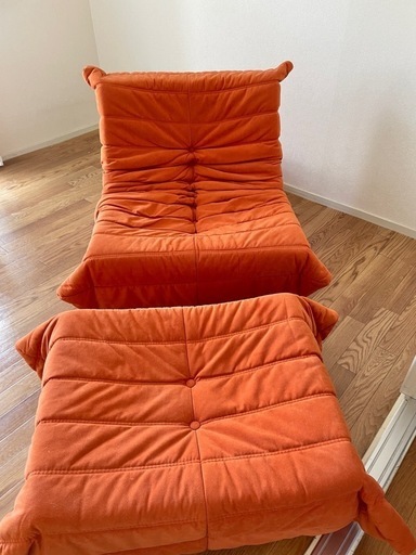 リーンロゼトーゴ風 オレンジソファ オットマン付き