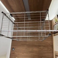 3段メタルラックの画像