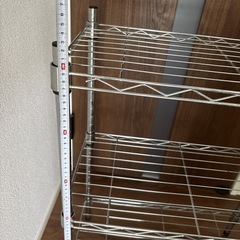 3段メタルラックの画像