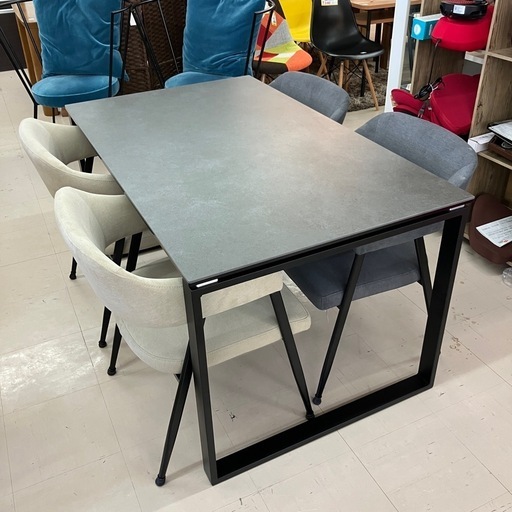 中古品　ニトリ　セラミック製ダイニング5点セット　1350mm 公田店