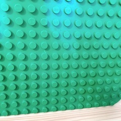 レゴ デュプロ 【廃盤品】特大(38×38)基礎板（緑）10980 ブロック60個ほど
の画像