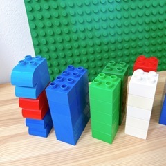 レゴ デュプロ 【廃盤品】特大(38×38)基礎板（緑）10980 ブロック60個ほど
の画像