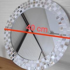 Shell-embedded round mirror の画像